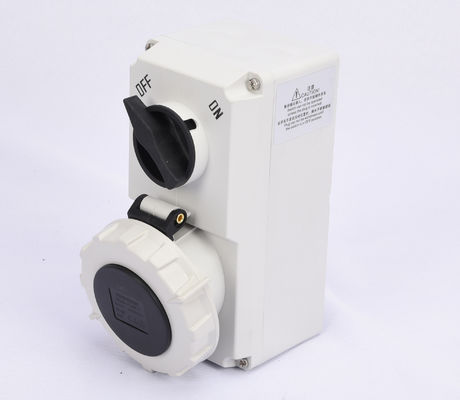 IP67 16A 3P ซ็อกเก็ตไฟฟ้าอุตสาหกรรม IEC พร้อมระบบล็อคแบบกลไก